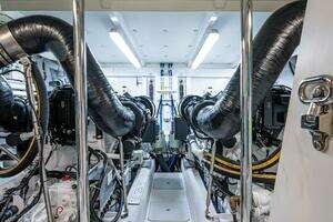 2015 Fairline 78 Squadron thumbnail 105