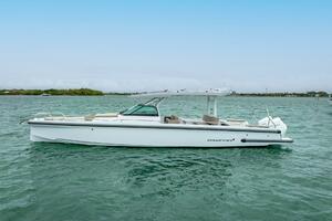 37ft Axopar Yacht For Sale