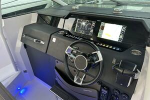 37ft Axopar Yacht For Sale