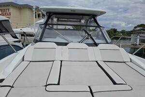 35ft Jeanneau Yacht For Sale