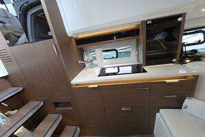 2022 Jeanneau Leader 10.5 WA Series 2 thumbnail 16