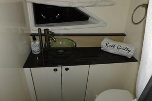 Knot Guilty 32ft Sea Ray Yacht For Sale