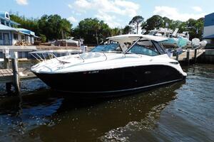 Knot Guilty 32ft Sea Ray Yacht For Sale