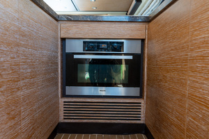 64FT (19.51M) AZIMUT