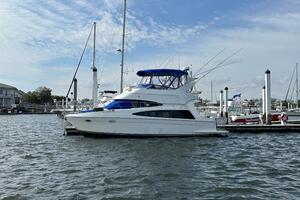 Pura Vida 36ft Carver Yacht For Sale