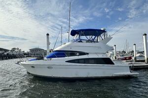 Pura Vida 36ft Carver Yacht For Sale