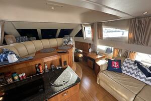 Pura Vida 36ft Carver Yacht For Sale