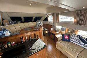 2005 Carver 36 SS thumbnail 27