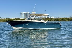 30ft Grady White Yacht For Sale