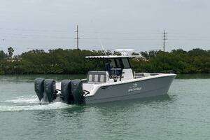  2025 Invincible 35 Catamaran Yacht For Sale in Islamorada FL