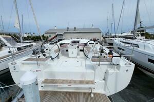 51ft Beneteau Yacht For Sale