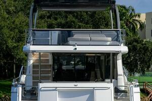 Princess Y78 - Exterior