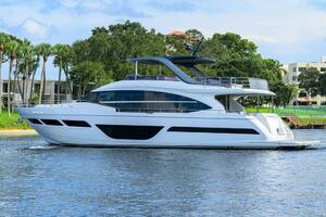 Princess Y78 - Exterior