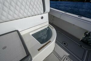 2011 Yellowfin 39 Offshore thumbnail 17