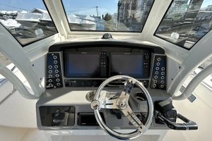 27ft Robalo Yacht For Sale