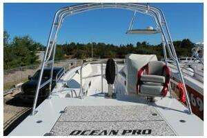 2015 Commercial OceanPro 35 thumbnail 9