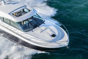 VALOR yacht for sale