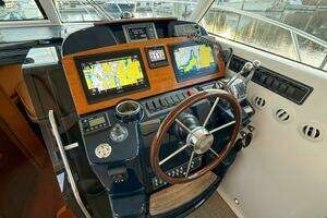 2013 Tiara Yachts 3600 Coronet thumbnail 21