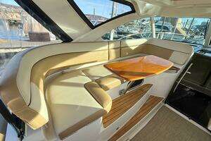 2013 Tiara Yachts 3600 Coronet thumbnail 11