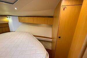 2013 Tiara Yachts 3600 Coronet thumbnail 29