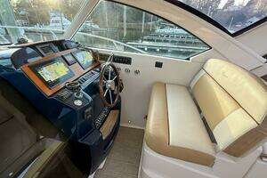 2013 Tiara Yachts 3600 Coronet thumbnail 18