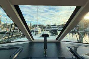 2013 Tiara Yachts 3600 Coronet thumbnail 24