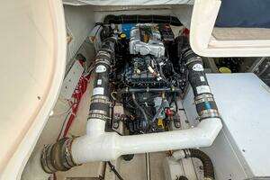 2013 Tiara Yachts 3600 Coronet thumbnail 47