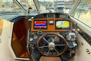 2013 Tiara Yachts 3600 Coronet thumbnail 22