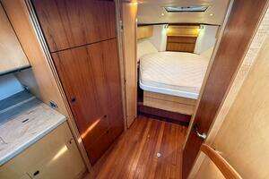 2013 Tiara Yachts 3600 Coronet thumbnail 25