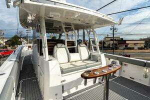 2023 Everglades 455 Center Console thumbnail 17