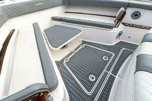 2023 Everglades 455 Center Console thumbnail 45