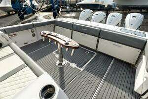 2023 Everglades 455 Center Console thumbnail 10