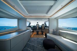 Princess 80 -Maravi Helm