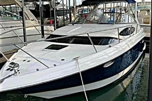 30ft Regal Yacht For Sale