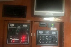 30ft Regal Yacht For Sale