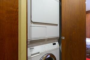 60FT (18.29M) MERRITT