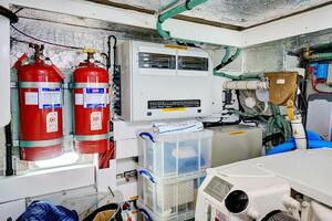 71FT (21.69M) SUNSEEKER