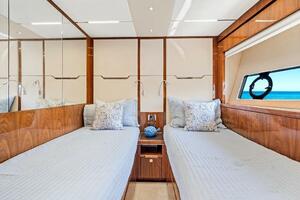 71FT (21.69M) SUNSEEKER