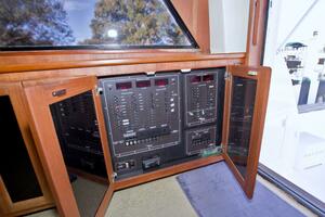 Beach House III 53ft Viking Yacht For Sale