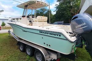 25ft Grady White Yacht For Sale