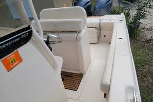 25ft Grady White Yacht For Sale