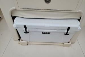 25ft Grady White Yacht For Sale