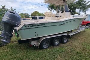 25ft Grady White Yacht For Sale