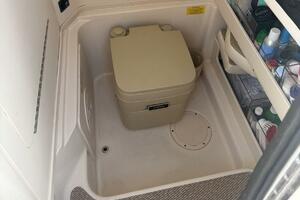 25ft Grady White Yacht For Sale