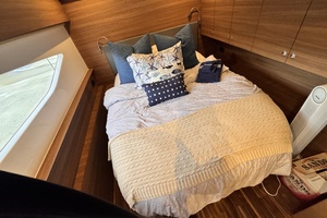 54ft Aquila Yacht For Sale