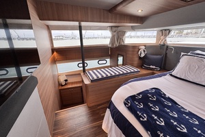 54ft Aquila Yacht For Sale