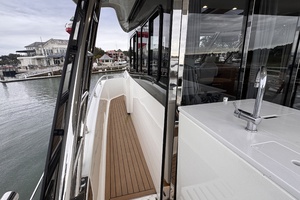 54ft Aquila Yacht For Sale