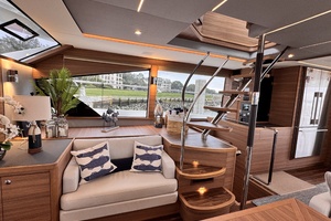 54ft Aquila Yacht For Sale