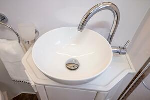 54FT (16.46M) AQUILA