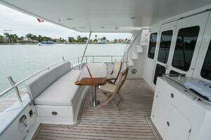 2022 Marlow Explorer 62E-CB thumbnail 9